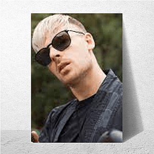 Rewinside = Main Char Rewinside Posters