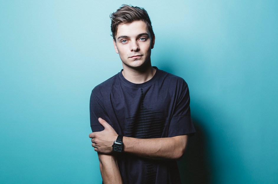 Unleash Your EDM Vibes with Martin Garrix Official Merch!