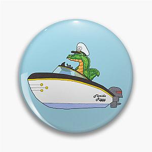 Riggy the Speedboat Capt'n Pin