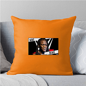 Ron Killings on the Mic Ron Killings Pillows Cover