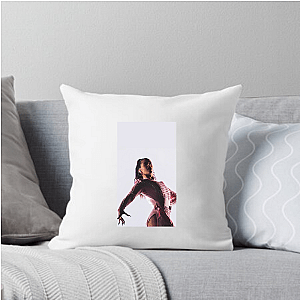 Rosalía Latina Powerhouse Rosalía Pillows Cover