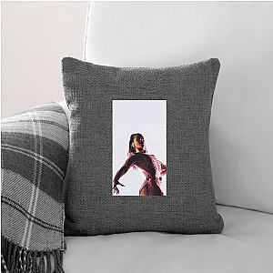 Rosalía Latina Powerhouse Rosalía Pillows Cover