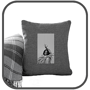 Rosalía Pillows Cover