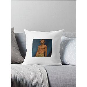 ross lynch shirtless Throw Pillow