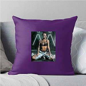 Unconventional Wrestling Persona Ruby Soho Pillows Cover