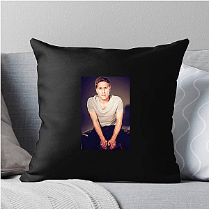 Russell Sees the Funny Russell Howard Pillows Cover