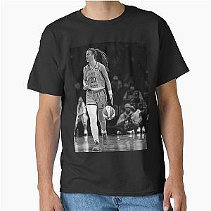 Sabrina Ionescu - Black Classic T-Shirt