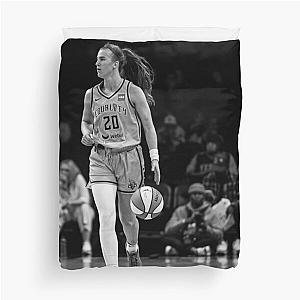 Sabrina Ionescu - Black Duvet Cover