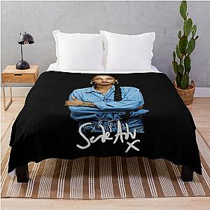 Sade Diamond Vintage Singer Tour Throw Blanket