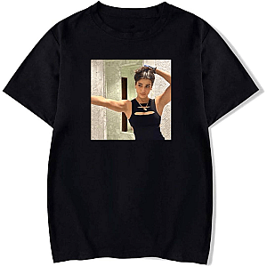 Social Media Workout Icon Sara Saffari T-Shirts