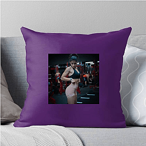 High Energy Content Maker Sara Saffari Pillows Cover