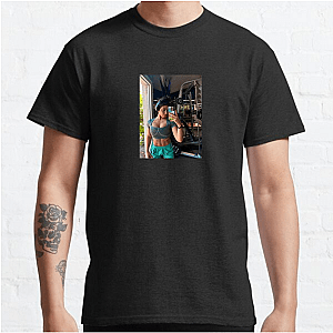 Fitness Influencer Star Sara Saffari T-Shirts