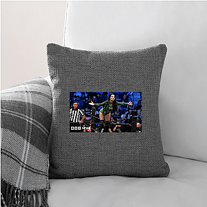 Anti-Diva Icon Saraya Saraya Pillows Cover