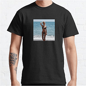 Sasha Morpeth Fashion Forward Sasha Morpeth T-Shirts