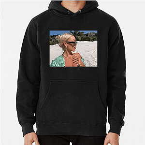 Sasha Morpeth Aesthetic Queen Sasha Morpeth Hoodies