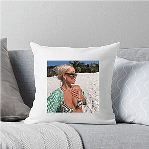 Sasha Morpeth Style Icon Sasha Morpeth Pillows Cover