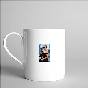 Scarlett Johansson Unforgettable Charisma Scarlett Johansson Mugs