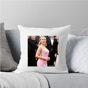 Scarlett Johansson Cinematic Powerhouse Scarlett Johansson Pillows Cover