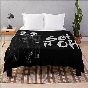 Set it off band black and white group photo Throw Blanket