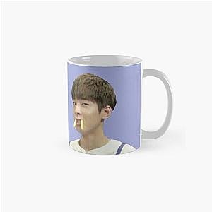 Seventeen Funny Wonwoo  Classic Mug