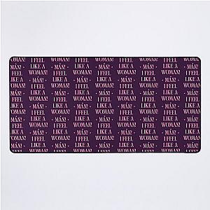 Man! I feel Like A Woman! Shania Twain Premium Scoop      Desk Mat