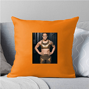 Arm-Breaking Specialist Shayna Baszler Shayna Baszler Pillows Cover