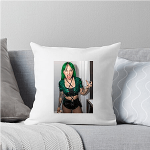 Green-Haired Rebel Shotzi Shotzi Pillows Cover