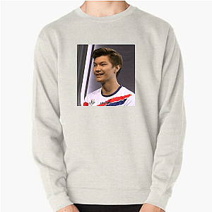 Sinatraa Precision In Every Shot Sinatraa Sweatshirts