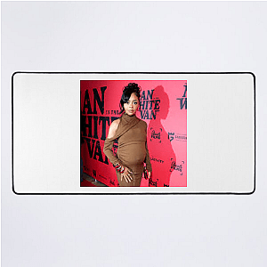 Small But Powerful – Skai Skai Jackson Mouse Pads