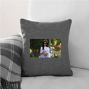 Too Classy, Still Spicy Skai Jackson Pillows Cover