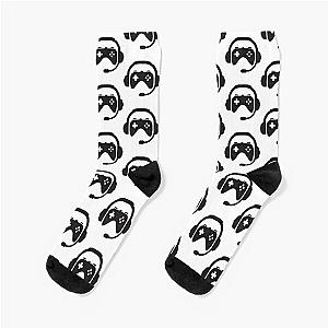 Funny gift for all gamers and nerds. Gift idea for computer and video game fans. skull Socks