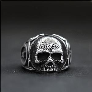 Simple Mens Gothic Tooth Fairy Biker Skull Ring