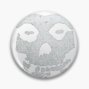 white skull Pin