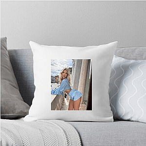 She Shines Without Permission Skyler Simpson Pillows Cover