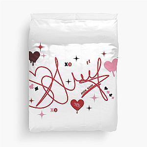 Design Inspired by the Signature of Singer Jeon Somi Duvet Cover