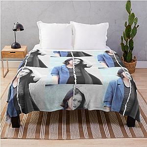 Somi Throw Blanket