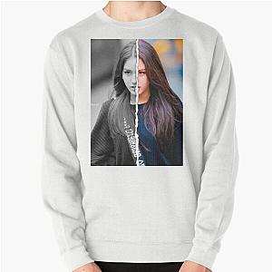 JEON SOMI Pullover Sweatshirt