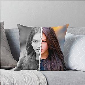 Jeon Somi Throw Pillow