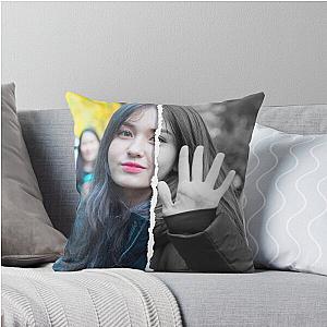 Jeon Somi (Divided) Throw Pillow