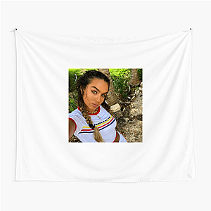Sommer Ray Empowering Curves Sommer Ray Tapestries