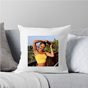 Sommer Ray Body Goals Inspiration Sommer Ray Pillows Cover