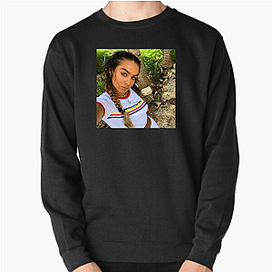 Sommer Ray Empowering Curves Sommer Ray Sweatshirts