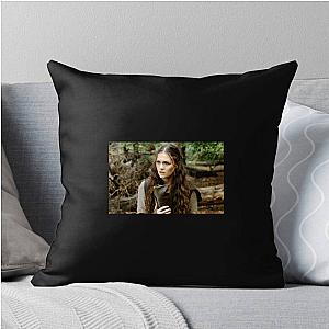 Skelton, Sharp & Stunning Sophie Skelton Pillows Cover