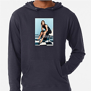 Fierce Flame – Sophie Skelton Sophie Skelton Hoodies