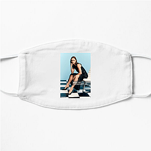 Fierce Flame – Sophie Skelton Sophie Skelton Face Masks