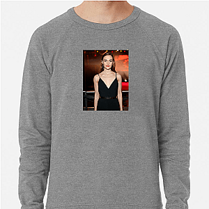 Sophie Mode: Unbothered Sophie Skelton Sweatshirts