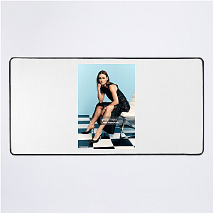 Fierce Flame – Sophie Skelton Sophie Skelton Mouse Pads