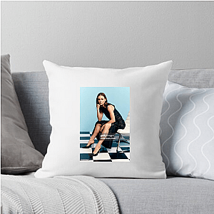 Fierce Flame – Sophie Skelton Sophie Skelton Pillows Cover