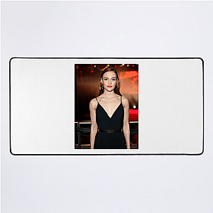 Sophie Mode: Unbothered Sophie Skelton Mouse Pads