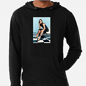 Fierce Flame – Sophie Skelton Sophie Skelton Hoodies